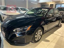 نيسان ألتيما